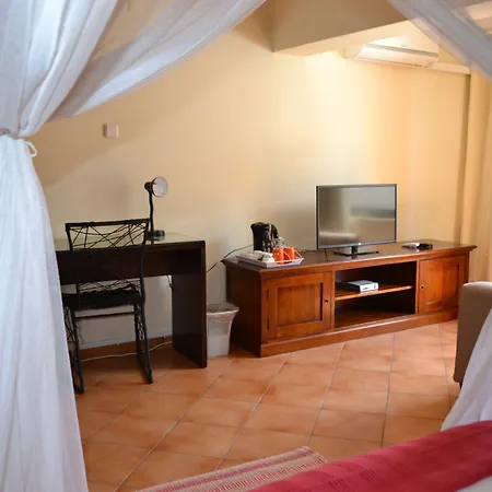 Sundown Guest House Maputo-3